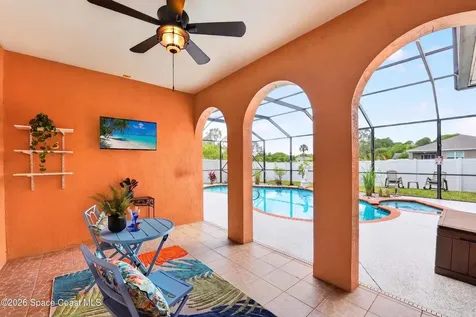 2020 Thisbe Avenue SE Palm Bay FL 32909