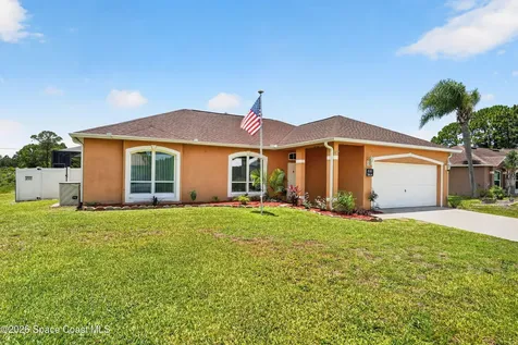 2020 Thisbe Avenue SE Palm Bay FL 32909