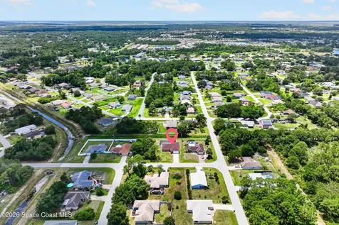 2020 Thisbe Avenue SE Palm Bay FL 32909
