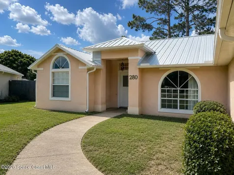4890 48th Avenue Vero Beach FL 32967