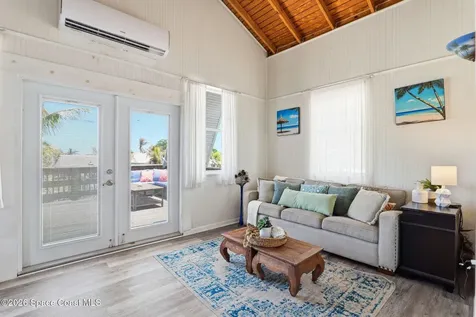 42 Vip Island Grant-valkaria FL 32949