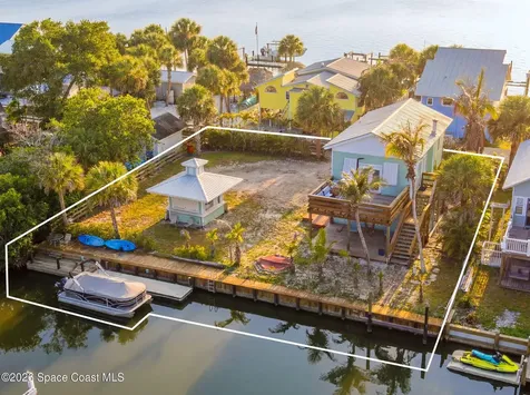 42 Vip Island Grant-valkaria FL 32949