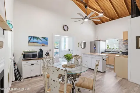 42 Vip Island Grant-valkaria FL 32949