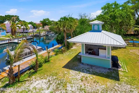 42 Vip Island Grant-valkaria FL 32949