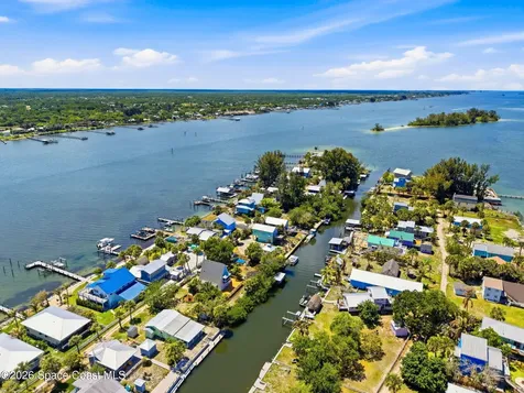 42 Vip Island Grant-valkaria FL 32949