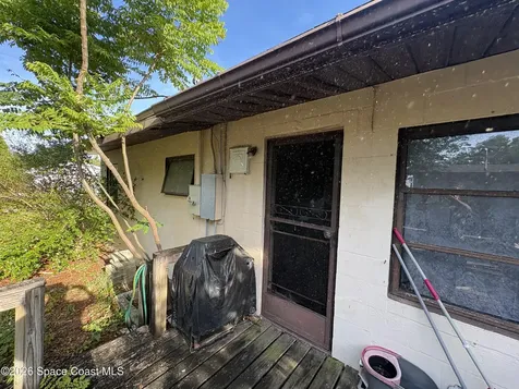 305 Live Oak Lane Melbourne FL 32935