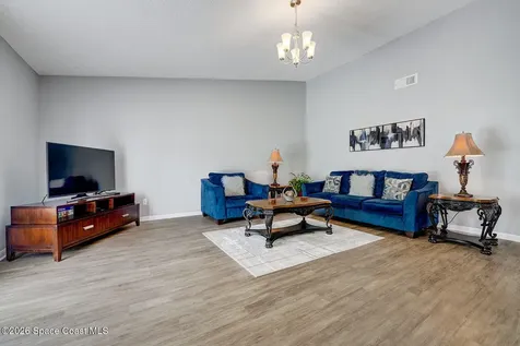 1214 Giralda Circle NW Palm Bay FL 32907
