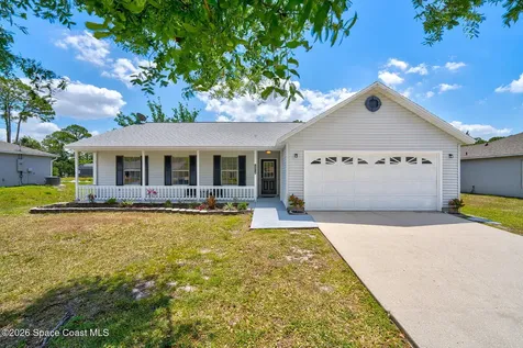 1214 Giralda Circle NW Palm Bay FL 32907
