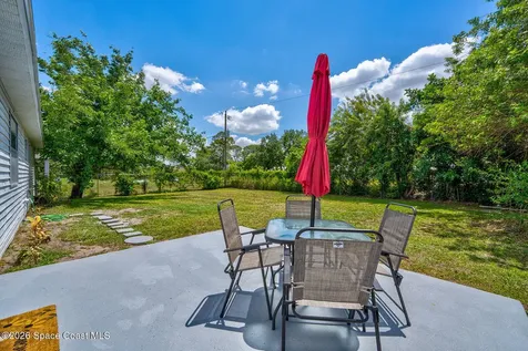 1214 Giralda Circle NW Palm Bay FL 32907