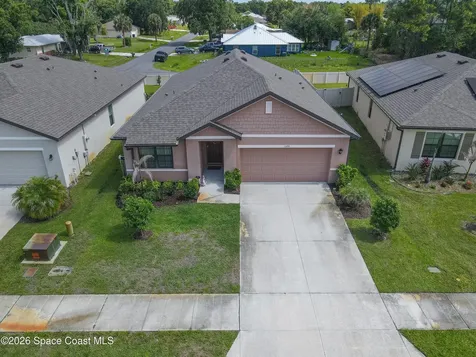 1598 Mineral Loop Drive NW Palm Bay FL 32907