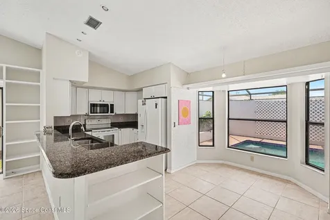 329 Country Walk Street Melbourne FL 32940