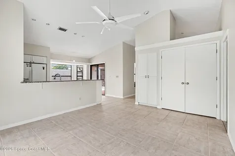 329 Country Walk Street Melbourne FL 32940