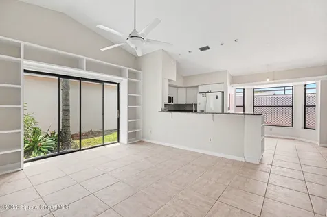 329 Country Walk Street Melbourne FL 32940
