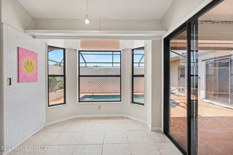 329 Country Walk Street Melbourne FL 32940
