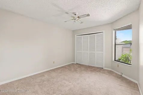 329 Country Walk Street Melbourne FL 32940