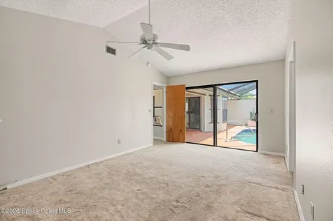 329 Country Walk Street Melbourne FL 32940