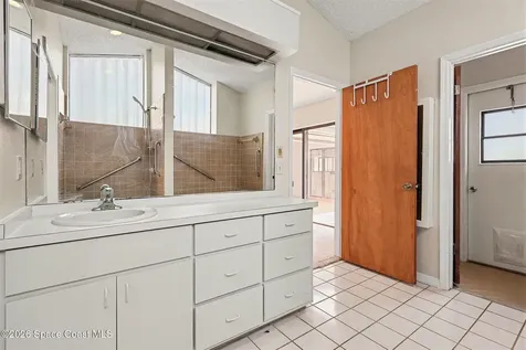 329 Country Walk Street Melbourne FL 32940