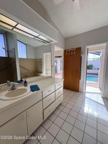 329 Country Walk Street Melbourne FL 32940