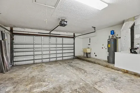 329 Country Walk Street Melbourne FL 32940