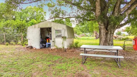 255 Grant Bass Road Kenansville FL 34739