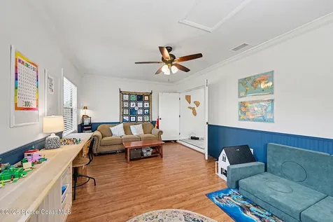 1070 Lee Avenue NW Melbourne FL 32907