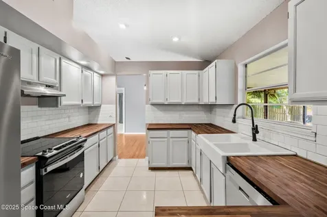 3390 Floral Palm Boulevard Melbourne FL 32901