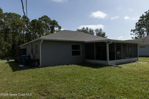 1572 Holbrook Road NW Palm Bay FL 32907