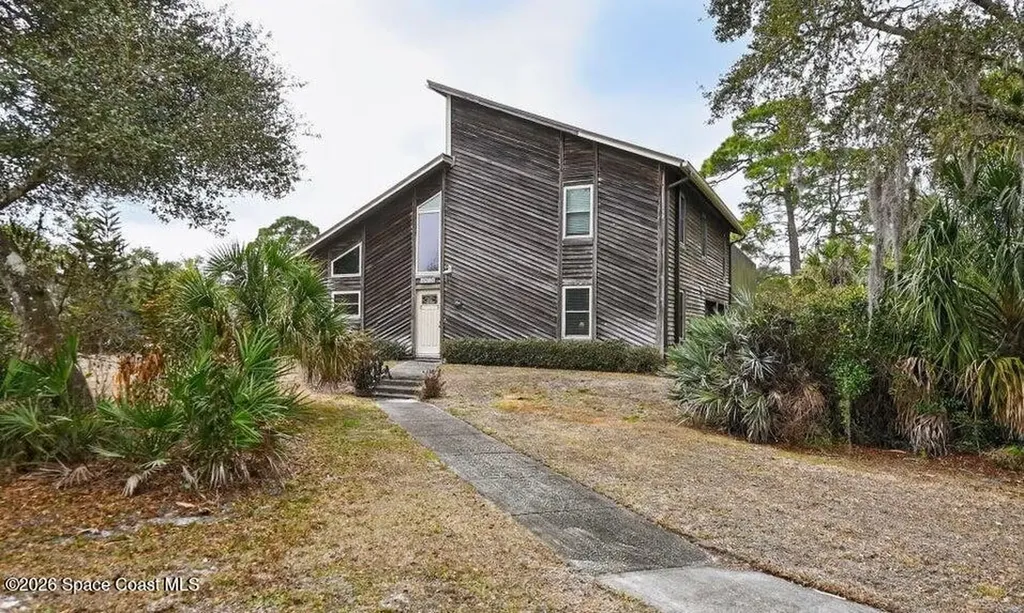 6060 Whispering Lane Titusville FL 32780