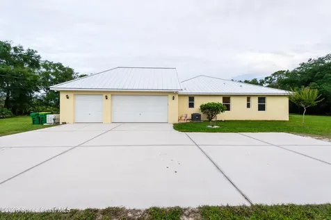 5361 Coleda Lane Mims FL 32754