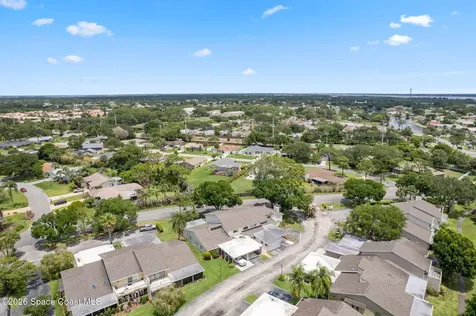 158 Augusta Way Melbourne FL 32940