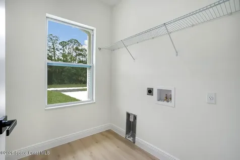 9355 100th Avenue Vero Beach FL 32967