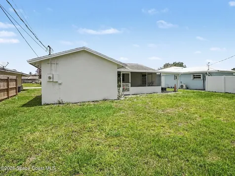 4040 Knight Avenue Melbourne FL 32901