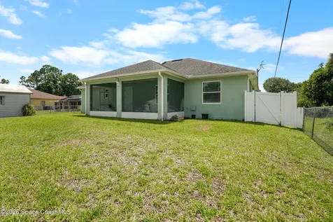 2811 Emerson Drive SE Palm Bay FL 32909