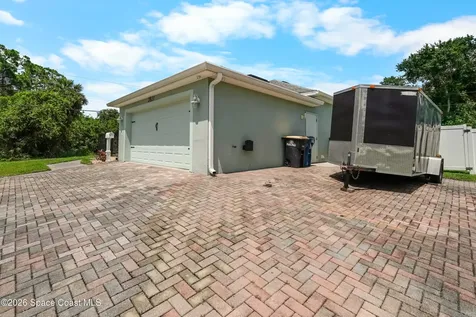 2811 Emerson Drive SE Palm Bay FL 32909