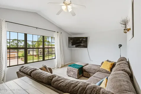 294 Breckenridge Circle SE Palm Bay FL 32909