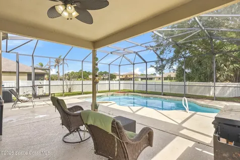 294 Breckenridge Circle SE Palm Bay FL 32909