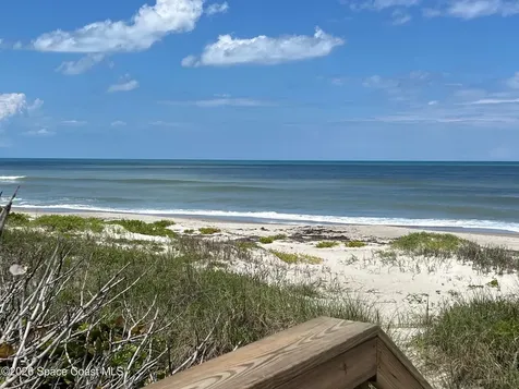 320 Palm Court Indialantic FL 32903