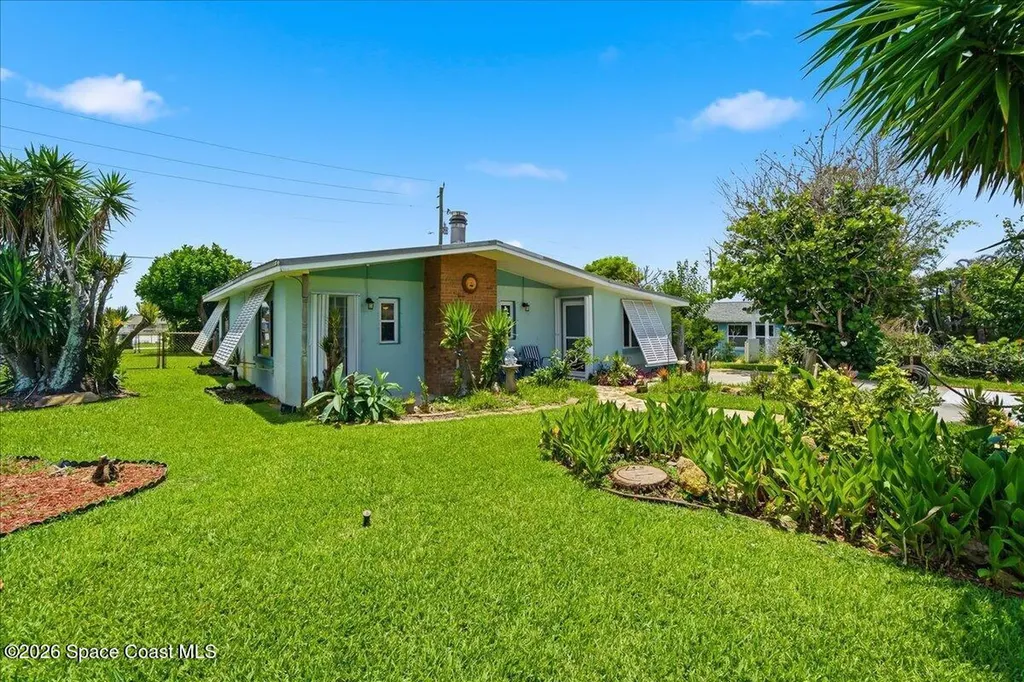 241 Avenida Central Indialantic FL 32903