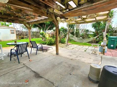241 Avenida Central Indialantic FL 32903