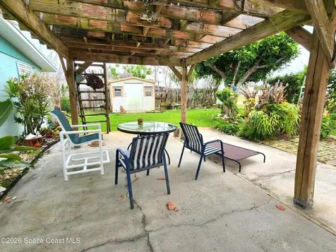 241 Avenida Central Indialantic FL 32903