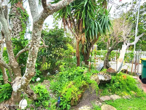 241 Avenida Central Indialantic FL 32903