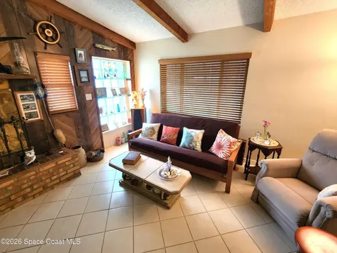 241 Avenida Central Indialantic FL 32903
