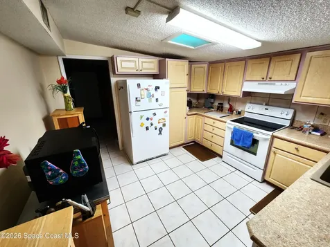241 Avenida Central Indialantic FL 32903