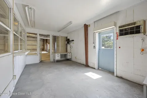 2853 Kirby Circle NE Palm Bay FL 32905