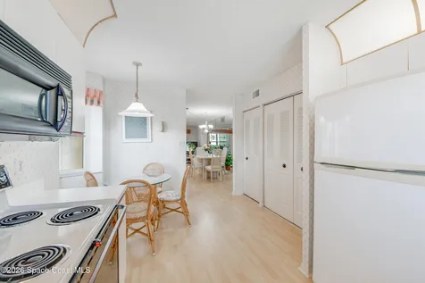 361 N Grove Isle Circle Vero Beach FL 32962