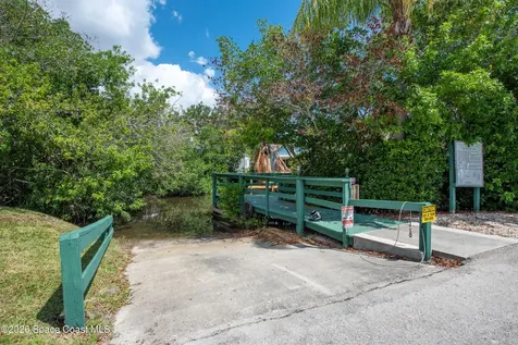 361 N Grove Isle Circle Vero Beach FL 32962