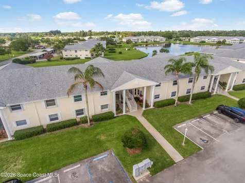 361 N Grove Isle Circle Vero Beach FL 32962