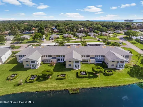 361 N Grove Isle Circle Vero Beach FL 32962