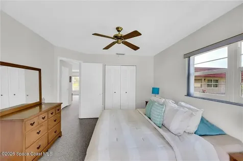 6 Vista Palm Lane Vero Beach FL 32962