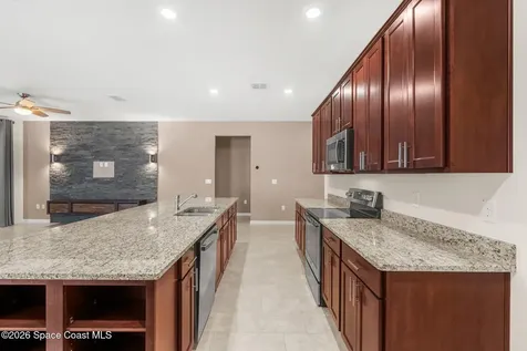 5643 Reagan Avenue Titusville FL 32780